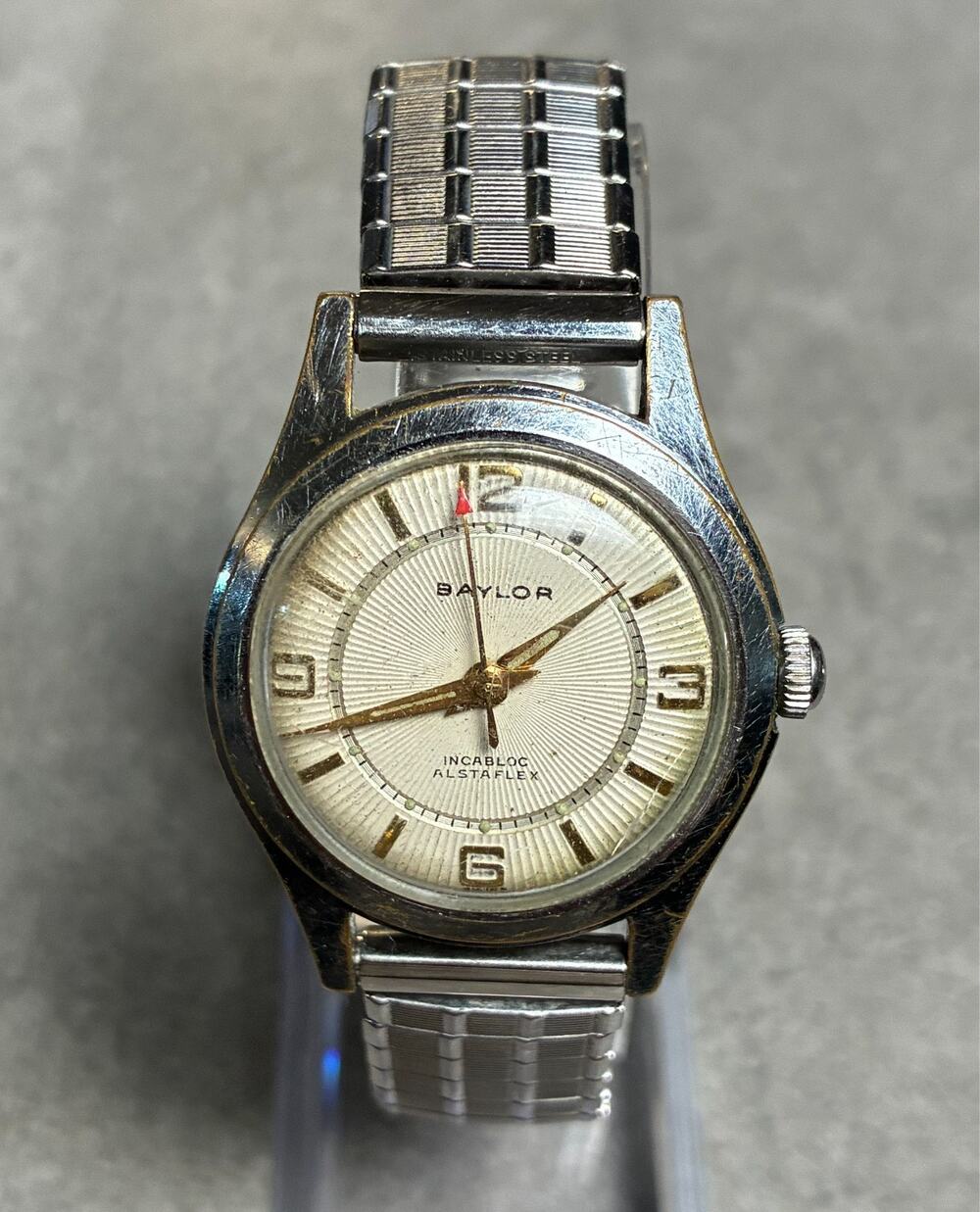 Vintage Baylor Men’s Automatic Watch Incabloc Alstaflex Radial Dial 32mm Working